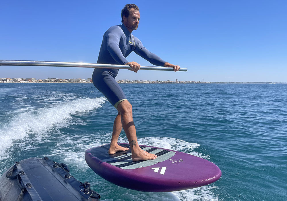 Coupon de réduction : 30% de remise Sur une session de wake ou foil en simulateur glisse (112€ au lieu de 160€) - Valable chez RIDE ACADEMY - à PEROLS (34)