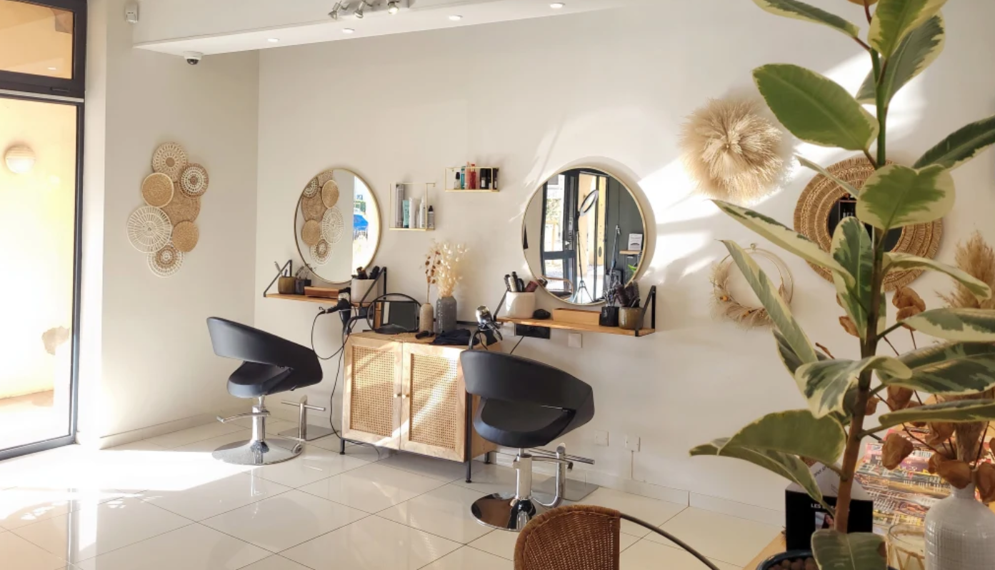 Coupon de réduction : OFFRE PERMANENTE 50 % de remise sur les soins Fusio-Dose Kérastase en complément d'une prestation - Valable chez YANNICK VARREL LA MAISON DE LA COIFFURE - à LATTES (34)